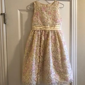 American Princess flower girl dress. Size 14 Girls